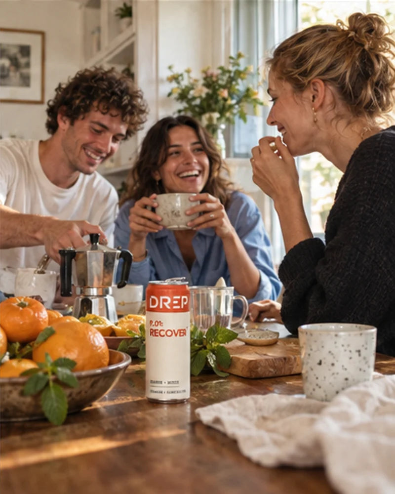 Gemeinsames Frühstück mit DREP am gedeckten Tisch